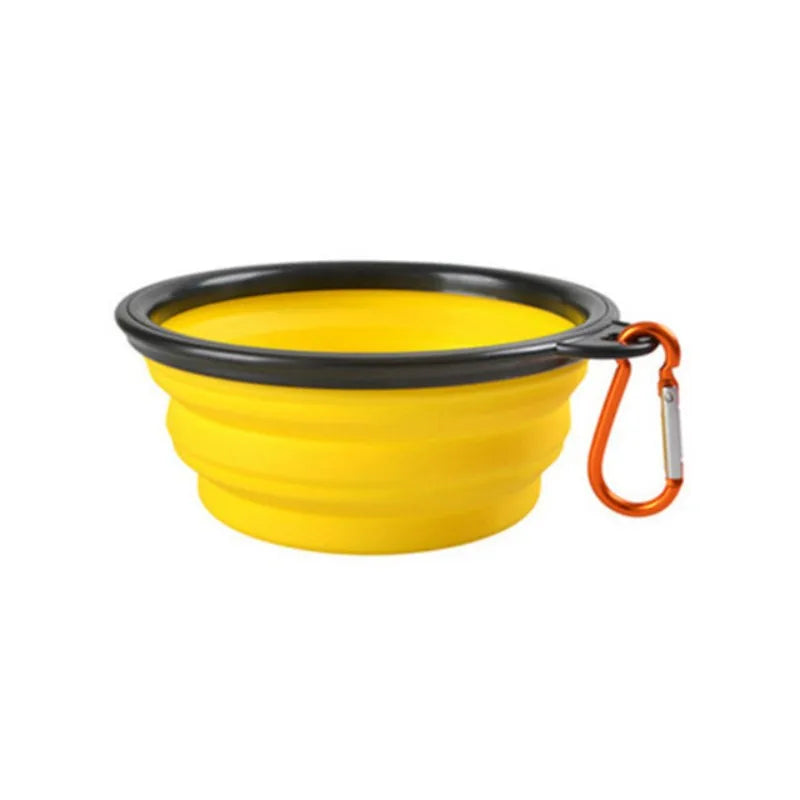 PetCurdle™ Travel Pet Bowl – Foldable & Leak-Proof for Dogs & Cats